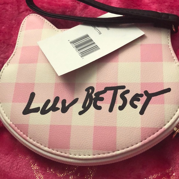 Wristlet - Picture 3 of 4